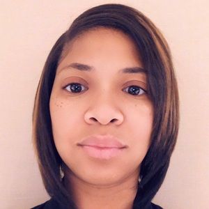 Meet your Posher, Deborah